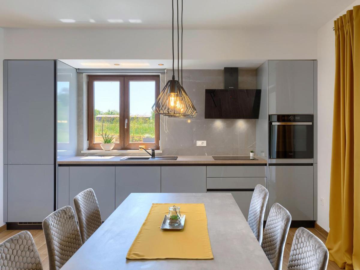 Apartment Eroa By Interhome Žminj Екстериор снимка